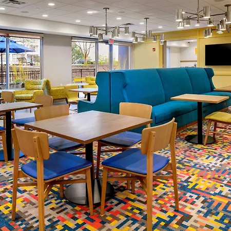 Hampton Inn By Hilton St Louis Airport